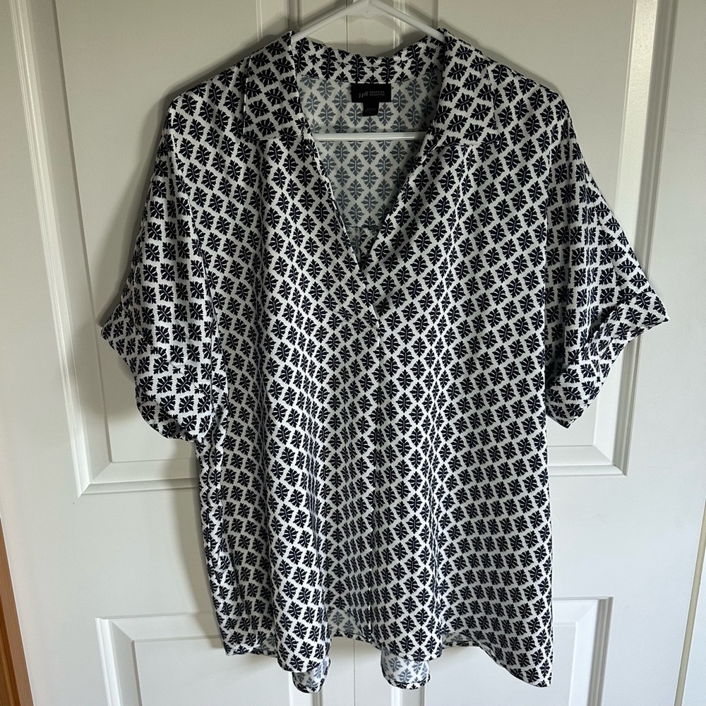 J. Jill Wearever Collection Black and White Patterned Blouse